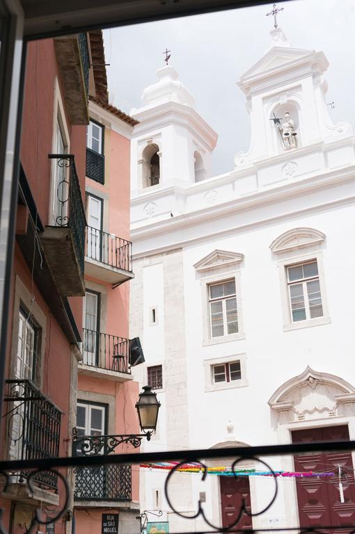 Beautiful Studio In Historic Alfama Lisboa Rum bild